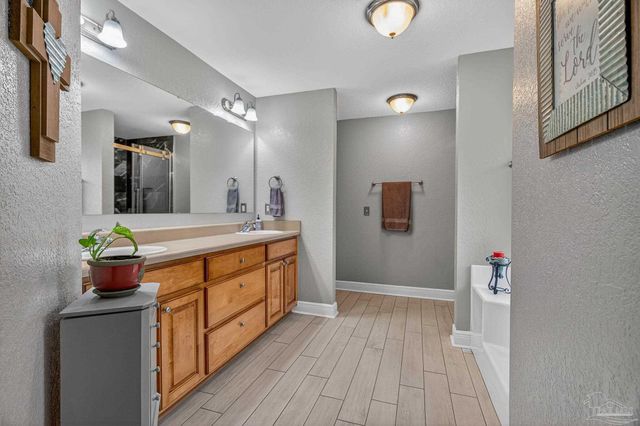 5546 Buckwheat Way, Pace, FL 32571