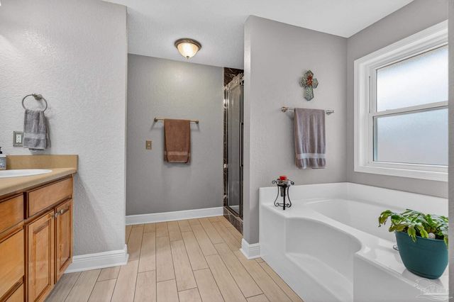 5546 Buckwheat Way, Pace, FL 32571