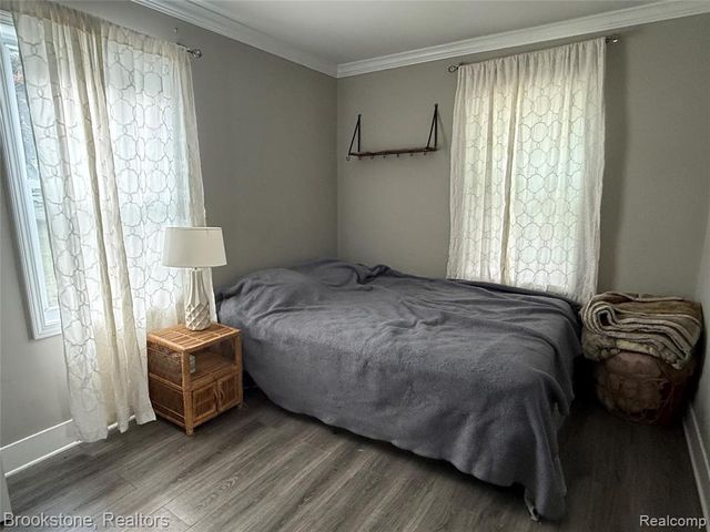 311 W Grand Traverse Street, Commerce Twp, MI 48382