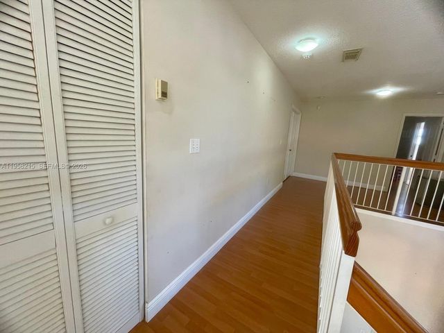 16030 SW 42nd Ter, Miami, FL 33185