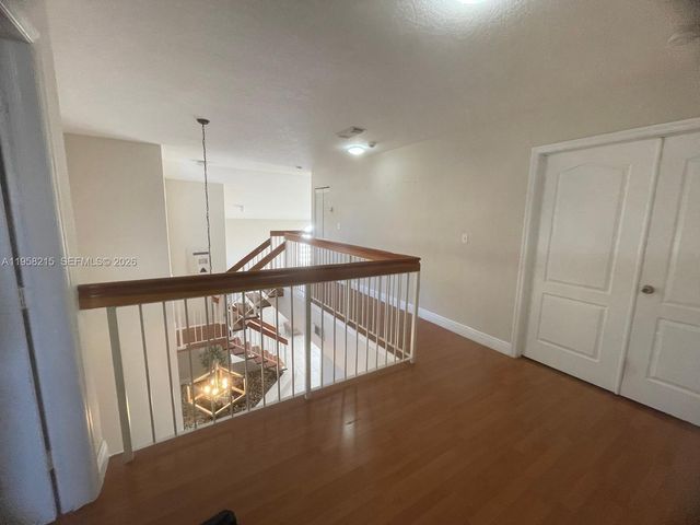 16030 SW 42nd Ter, Miami, FL 33185