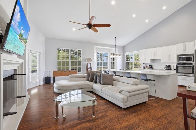 4111 FOXTAIL COURT, Kissimmee, FL 34746