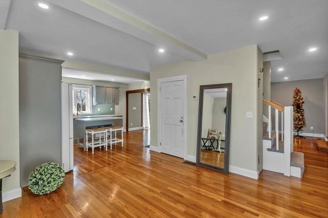 55 Fiske Hill Rd, Sturbridge, MA 01566