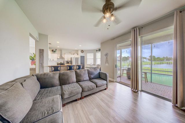 5063 Northern Lights Drive, Greenacres, FL 33463