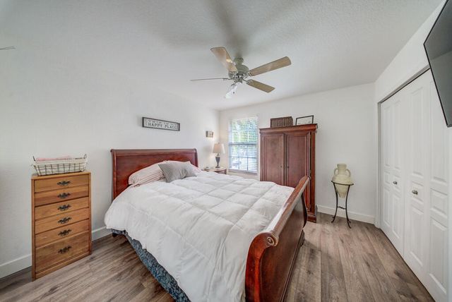 5063 Northern Lights Drive, Greenacres, FL 33463