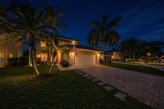 5063 Northern Lights Drive, Greenacres, FL 33463
