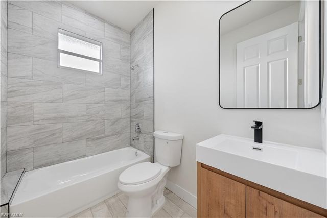 3220 56th ST W, Lehigh Acres, FL 33971