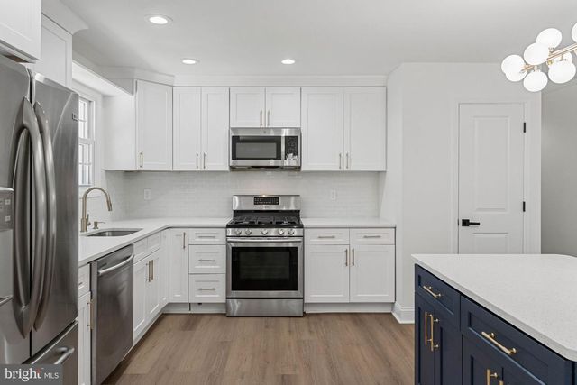 4 CRANBERRY CT, Hammonton, NJ 08037