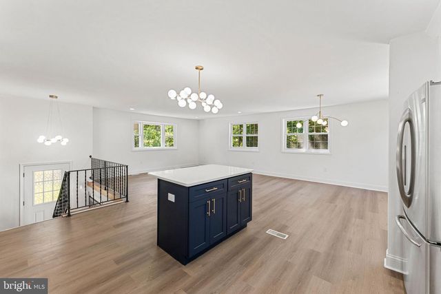 4 CRANBERRY CT, Hammonton, NJ 08037