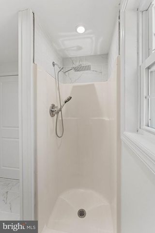 4 CRANBERRY CT, Hammonton, NJ 08037
