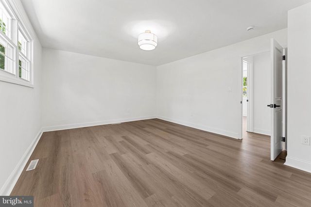 4 CRANBERRY CT, Hammonton, NJ 08037