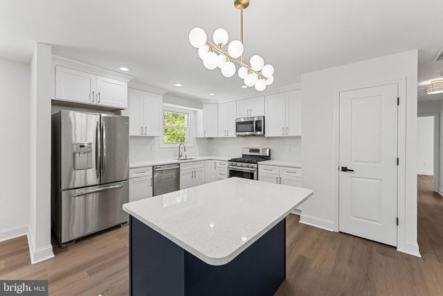 4 CRANBERRY CT, Hammonton, NJ 08037