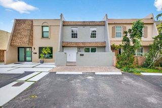 7506 NW 75th Street, Tamarac, FL 33321