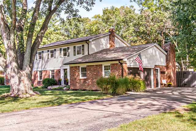 9807 Lakewood Drive, Carmel, IN 46280