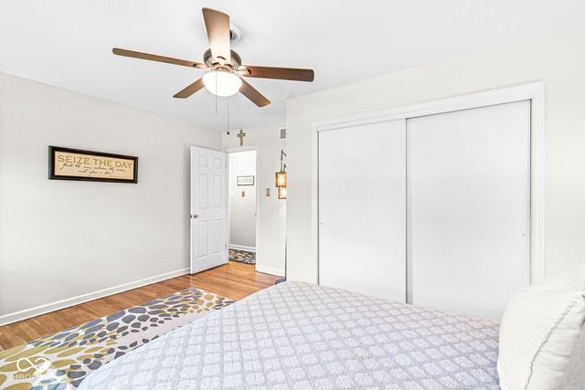 9807 Lakewood Drive, Carmel, IN 46280