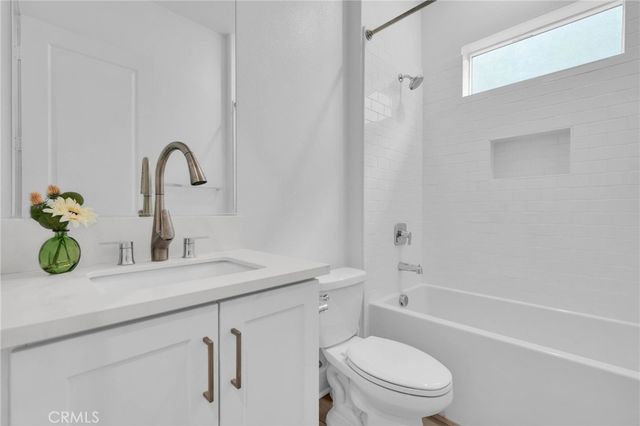 27216 Coyote Bush Court, Valencia, CA 91381