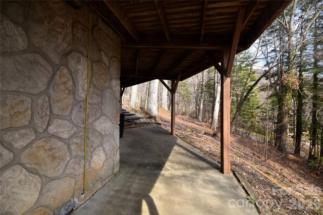 1299 Country Club Drive, Canton, NC 28716