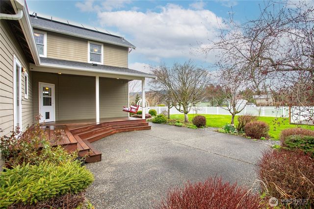 2749 Murphy Place, Bellingham, WA 98226