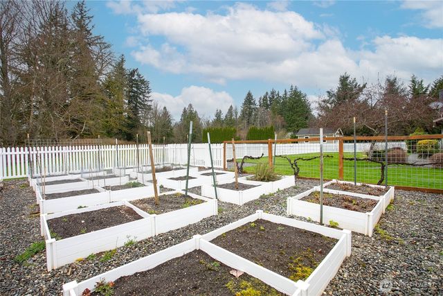 2749 Murphy Place, Bellingham, WA 98226