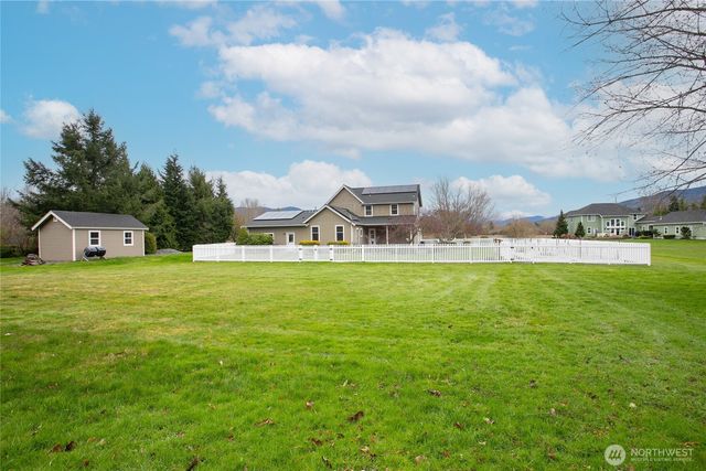 2749 Murphy Place, Bellingham, WA 98226