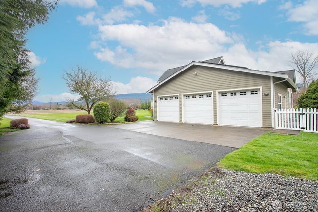 2749 Murphy Place, Bellingham, WA 98226