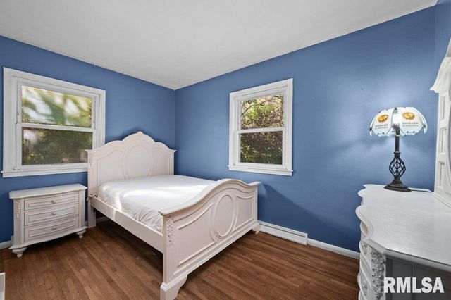 18378 WELLS FERRY Road, Bettendorf, IA 52722