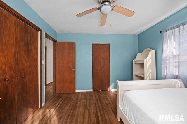 18378 WELLS FERRY Road, Bettendorf, IA 52722