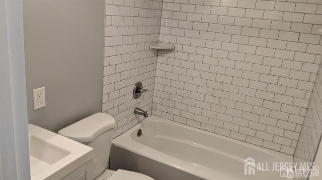 321 Augusta Street, South Amboy, NJ 08879