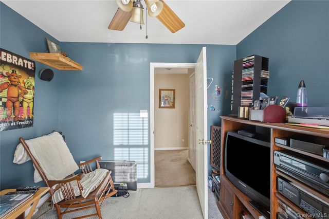 1191 E 3rd Avenue, Bay Shore, NY 11706