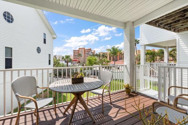 103 SHOALS CIRCLE, North Redington Beach, FL 33708