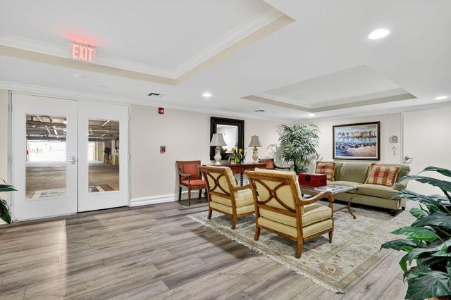 1200 Hillsboro Mile 2203, Hillsboro Beach, FL 33062