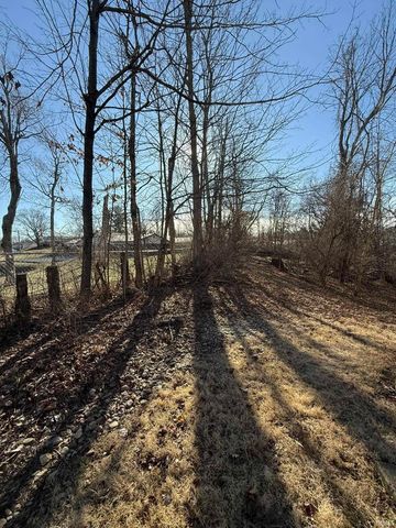 791 E Sherwood Hills Drive, Bloomington, IN 47401