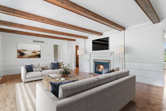 5912 North Bridge Road, Fort Wayne, IN 46814