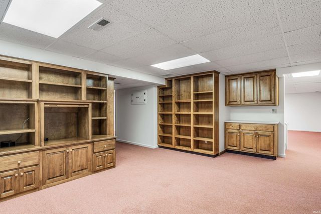 5912 North Bridge Road, Fort Wayne, IN 46814