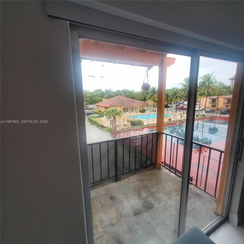 7151 Miami Lakes Dr P36, Miami Lakes, FL 33014