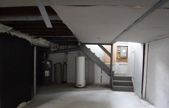 206 Clark Street, Decatur Vllg, MI 49045