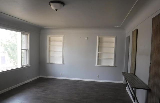 206 Clark Street, Decatur Vllg, MI 49045