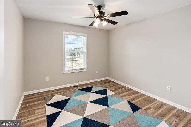 420 ROLAND, Woodstock, VA 22664