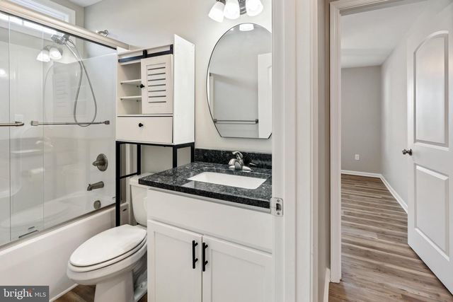 420 ROLAND, Woodstock, VA 22664