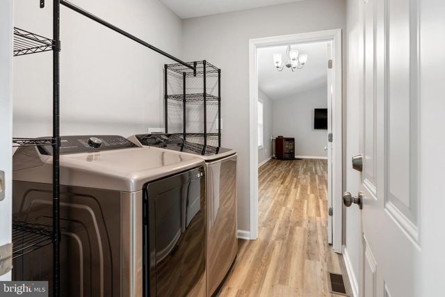 420 ROLAND, Woodstock, VA 22664