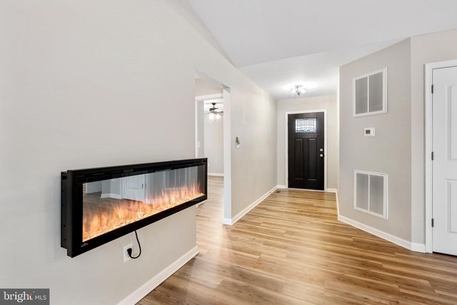 420 ROLAND, Woodstock, VA 22664