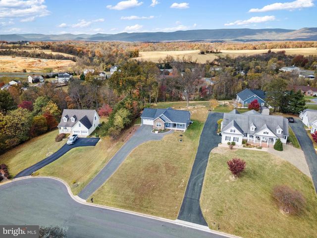 420 ROLAND, Woodstock, VA 22664