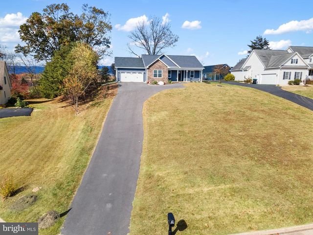 420 ROLAND, Woodstock, VA 22664