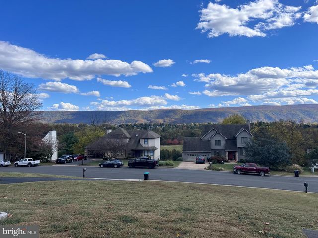 420 ROLAND, Woodstock, VA 22664