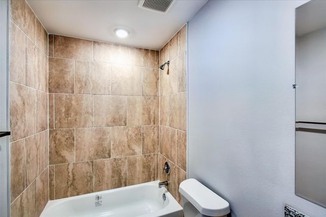 8639 Sunderland Road, Houston, TX 77028