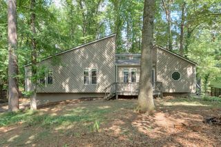 292 Hill Crest Circle, Woodstock, GA 30188