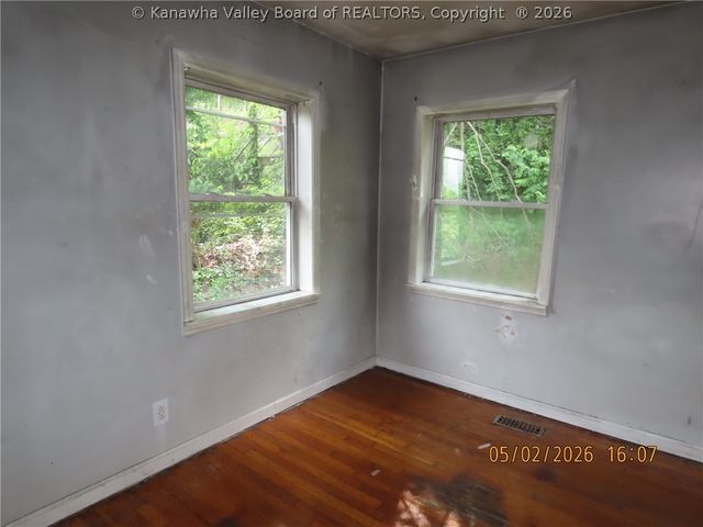 1007 Belmont Street, Charleston, WV 25314