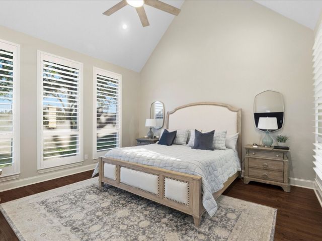 630 The Lakes Boulevard, Lewisville, TX 75056