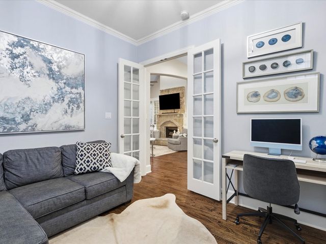 630 The Lakes Boulevard, Lewisville, TX 75056