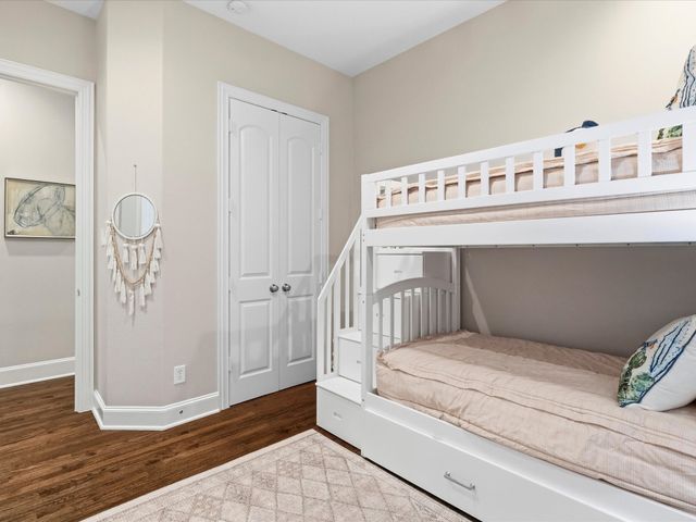 630 The Lakes Boulevard, Lewisville, TX 75056